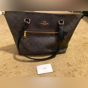 Coach Tote